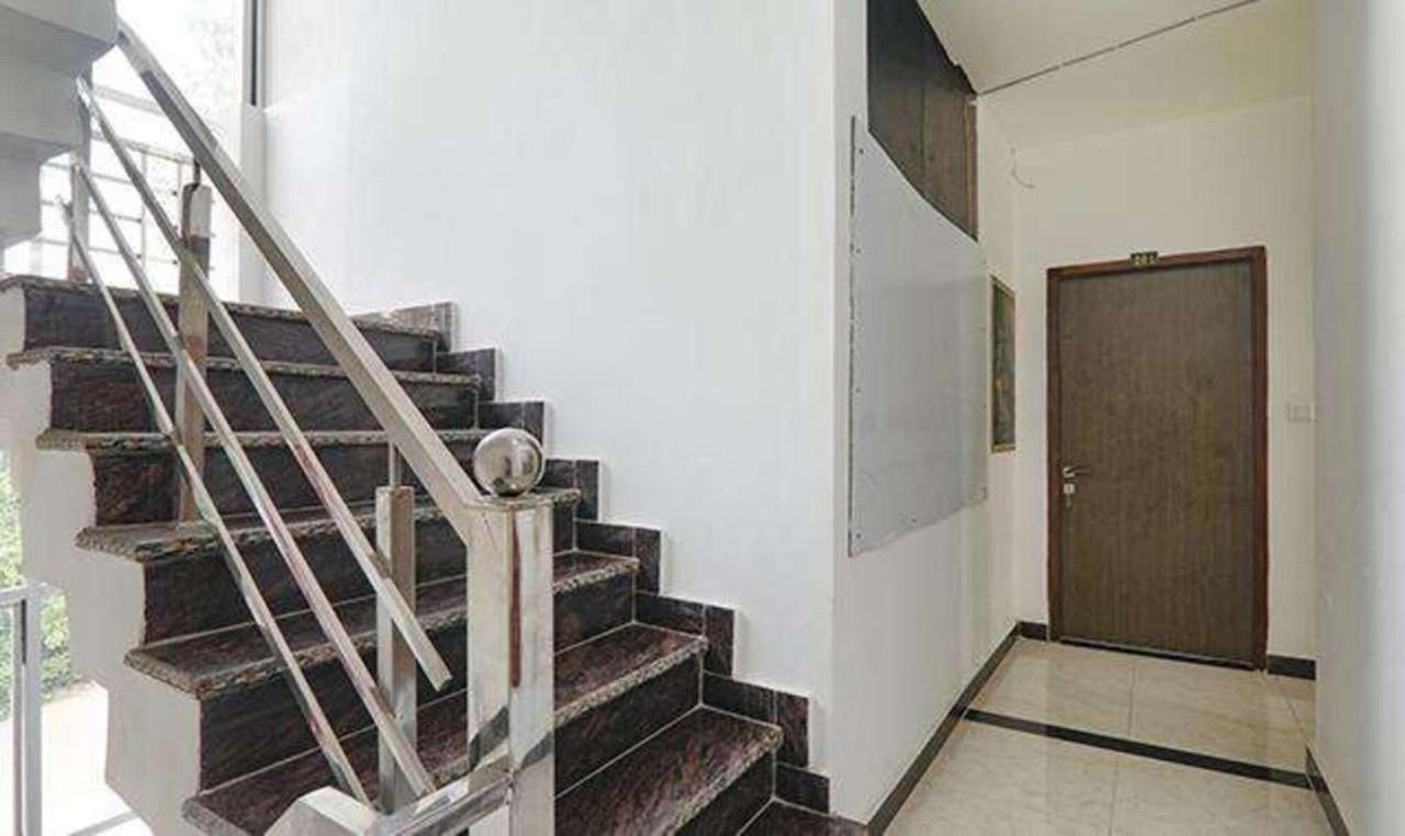 Fabexpress Ss Grand Hotel Banthra Sikandarpur Exterior foto